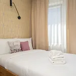 Grzegorzki Comfy By Bookinghost דירה *