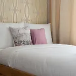 Grzegorzki Comfy By Bookinghost דירה