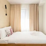 Apartment Grzegorzki Comfy By Bookinghost *