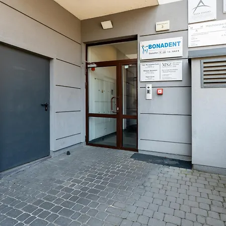 Grzegorzki Comfy By Bookinghost דירה